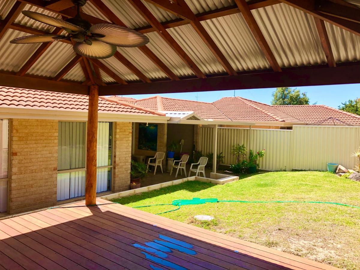 Relaxed Ocean View Villa Mandurah Exteriör bild