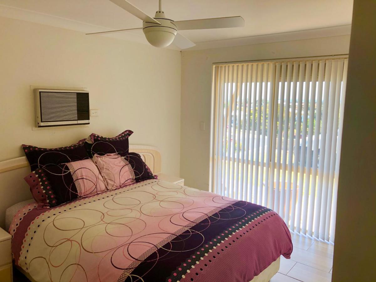Relaxed Ocean View Villa Mandurah Exteriör bild