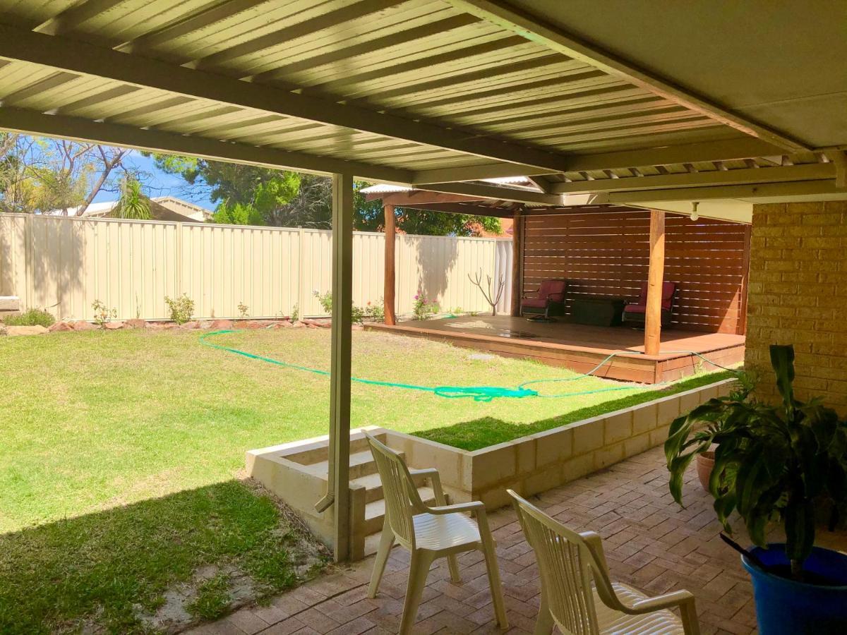 Relaxed Ocean View Villa Mandurah Exteriör bild